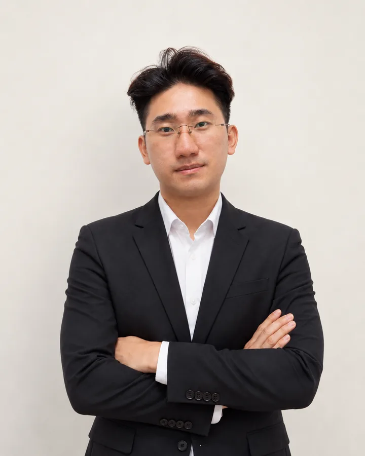 Portrait of Dylan Vu (Huy Vũ)
